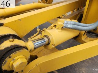 中古建設機械 中古 コマツ KOMATSU モーターグレーダー アーティキュレート式 GD405-7