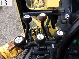 中古建設機械 中古 コマツ KOMATSU モーターグレーダー アーティキュレート式 GD405A-3Y