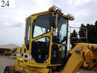 中古建設機械 中古 コマツ KOMATSU モーターグレーダー アーティキュレート式 GD405A-3Y