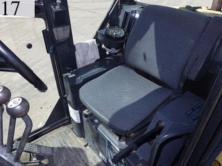 中古建設機械 中古 コマツ KOMATSU モーターグレーダー アーティキュレート式 GD405A-3