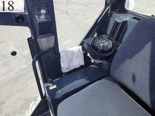 中古建設機械 中古 コマツ KOMATSU モーターグレーダー アーティキュレート式 GD405A-3