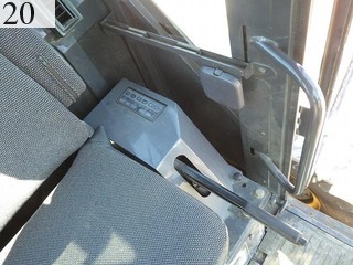 中古建設機械 中古 コマツ KOMATSU モーターグレーダー アーティキュレート式 GD405A-3