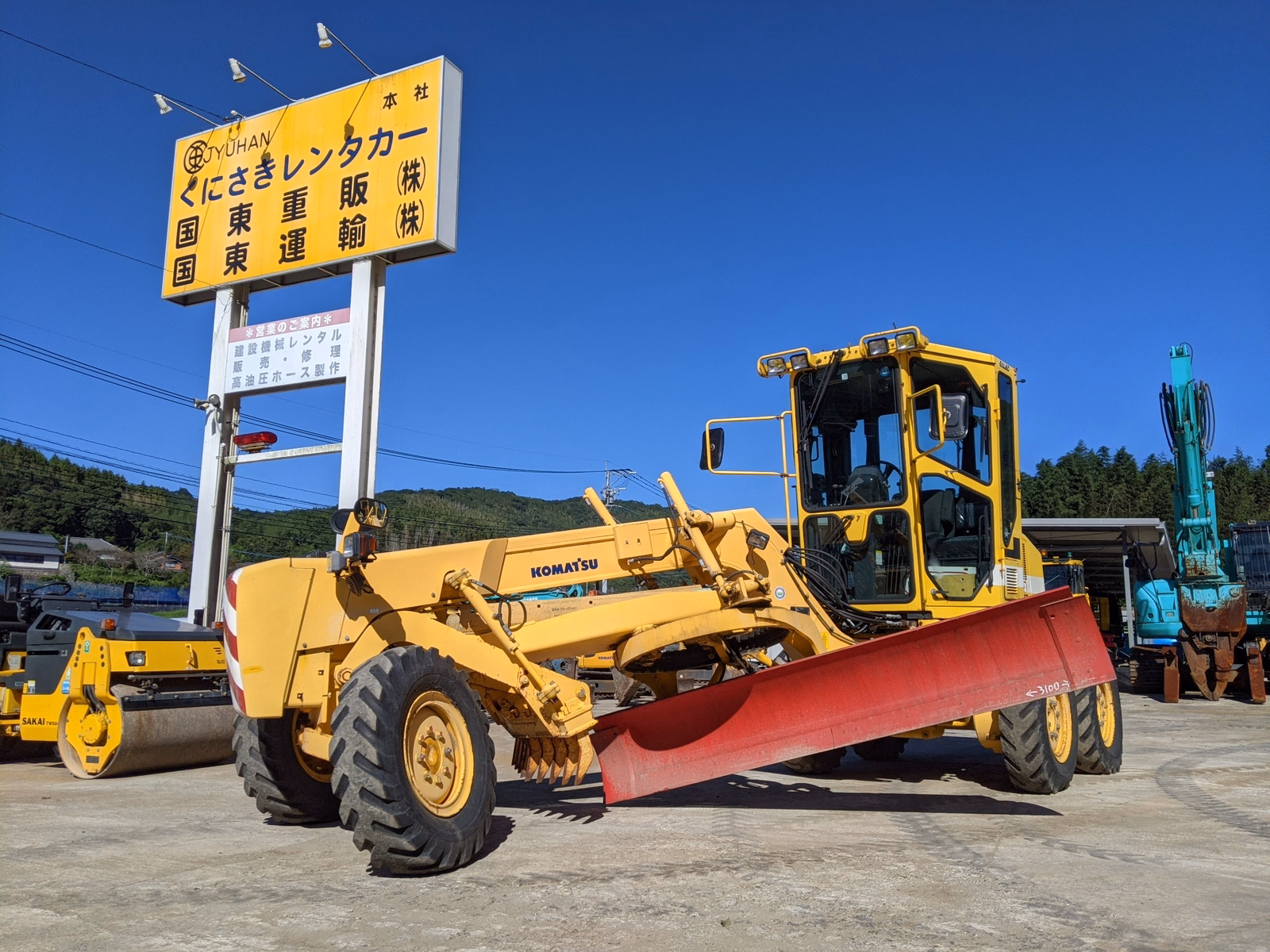Used Construction Machine Used KOMATSU Grader Articulated frame GD405A-3Y Photos